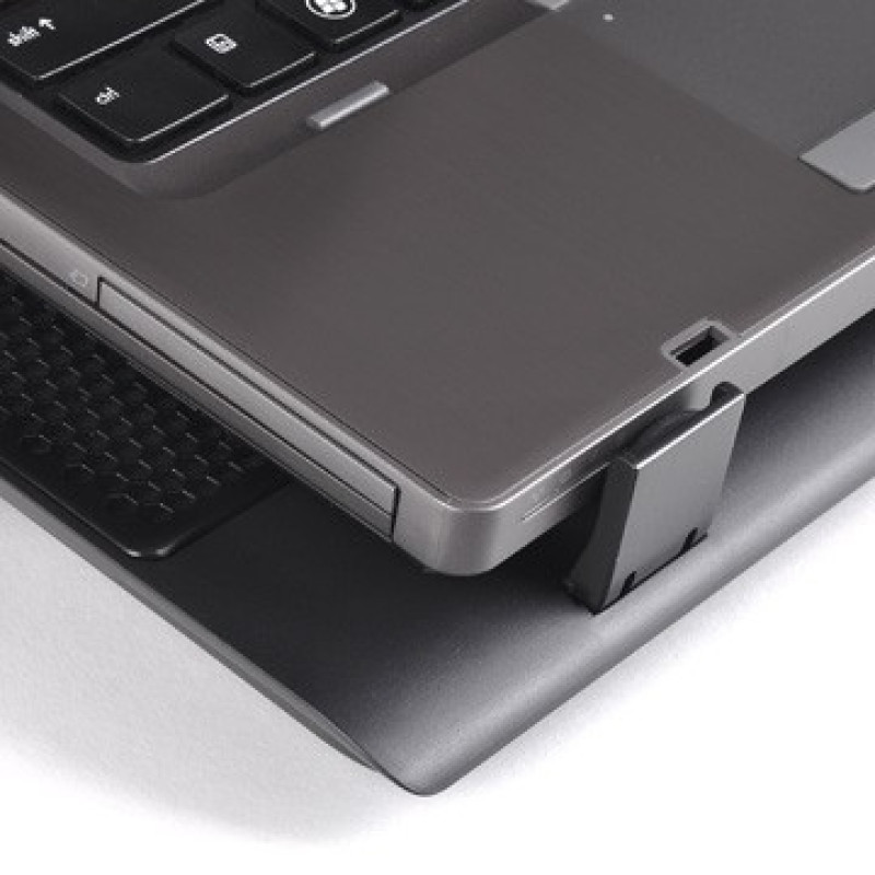 Thermaltake  Massive 14² Laptop Cooling